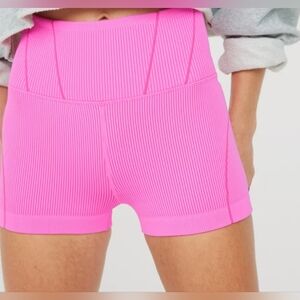 American Eagle Aerie Offline High Waisted Ribbed Bike Shorts Pink Size M